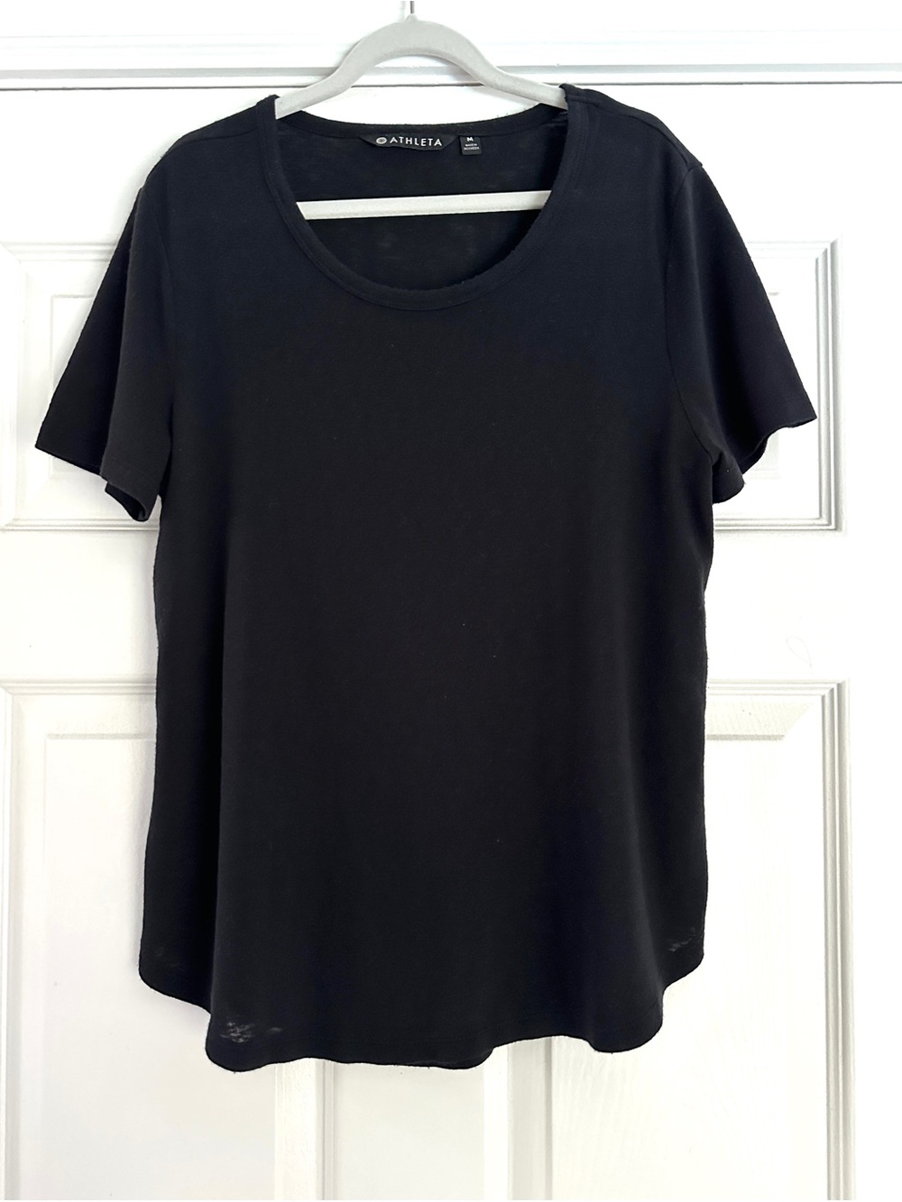 Athleta Black Short Sleeve Scoop Neck Tee - Relaxed Fit